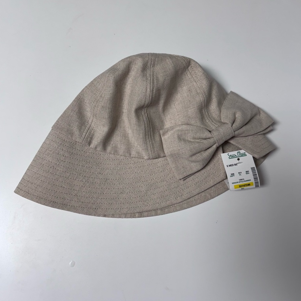 August by Stein Mart Elegant Cream Bow Bucket Hat